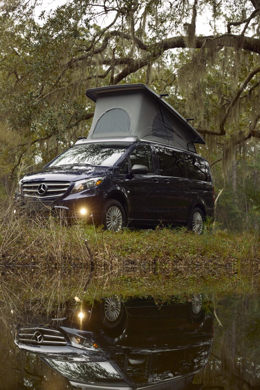  Mercedes-Benz Weekender 2020 года  (фото 7 из 38)